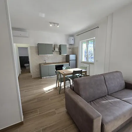 Domus Aisa Centro Formia