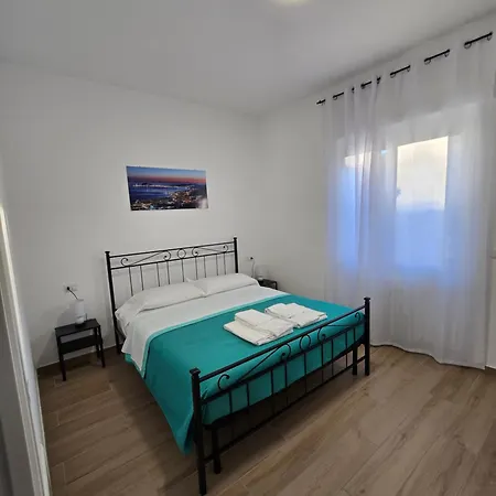 Domus Aisa Centro 아파트 *